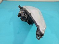 Reflektor prawy lampa przód Peugeot 5008 EUROPA