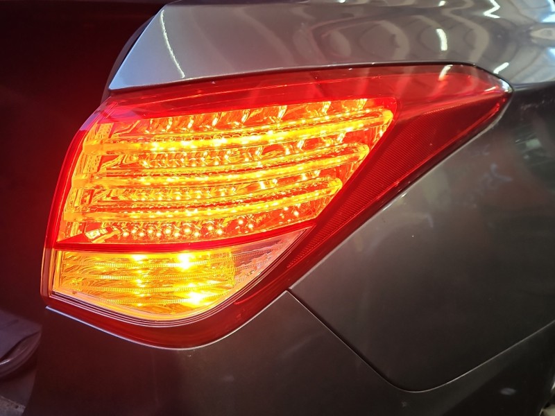 Lampa tył prawa błotnika Hyundai I40 sedan EUROPA 92402-3Z3