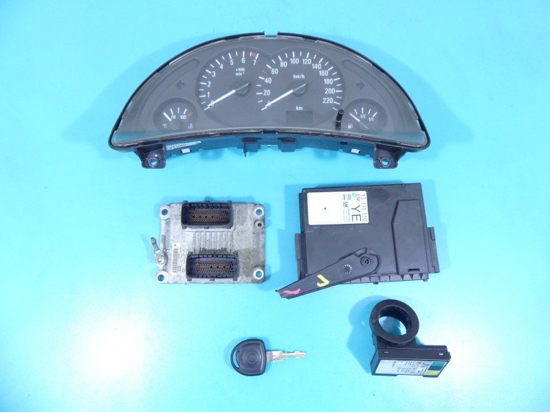 Komputer Opel Corsa C 0261207962, 55350552 1.2 16V