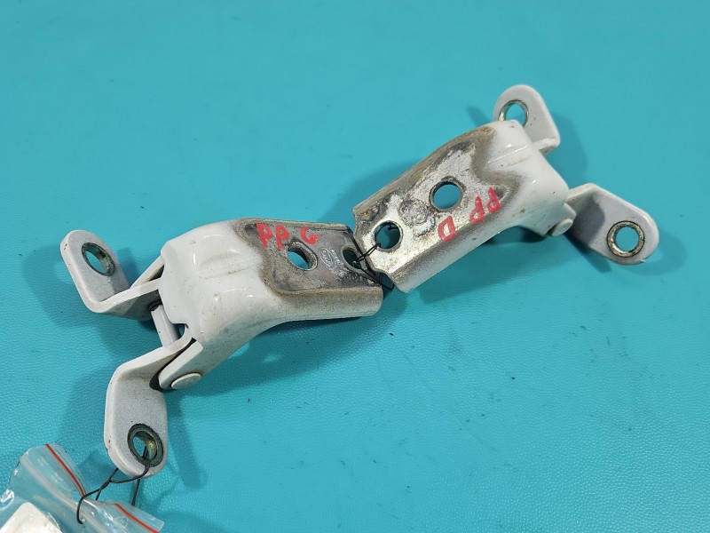 Zawias drzwi przód prawy Hyundai Santa Fe III 12–18