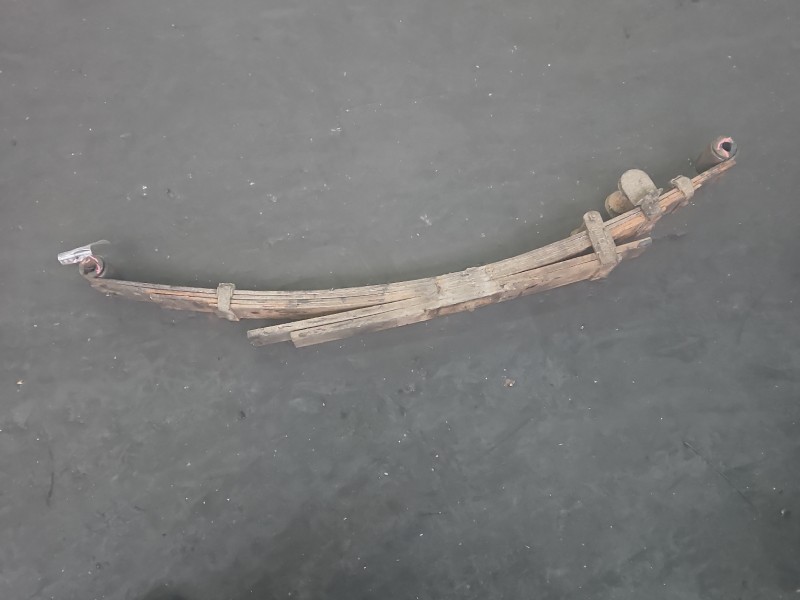 Resor tył Kia Pregio