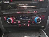 Konsola panel nawiewu Audi A5 8T 8K1820043T
