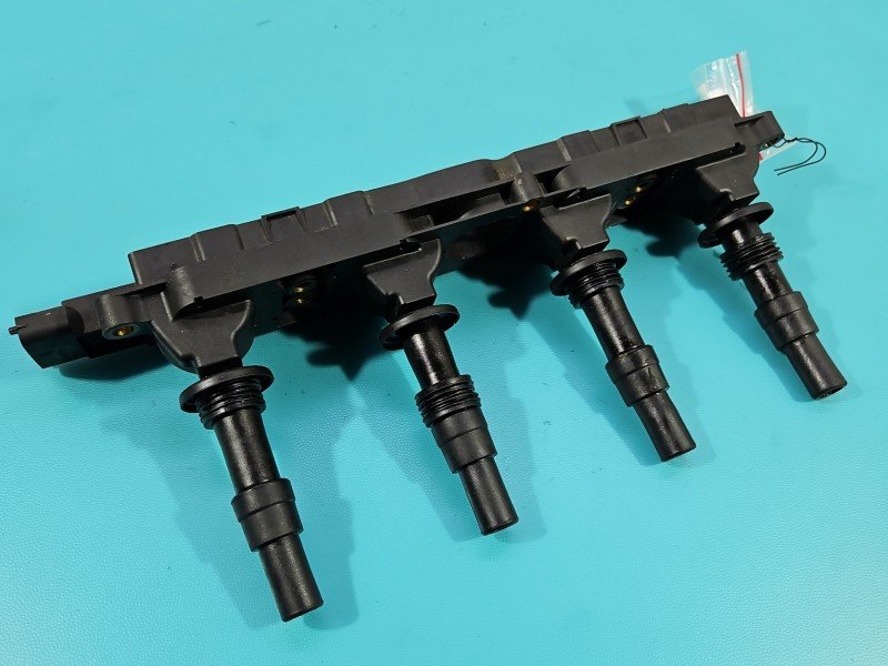 Cewka zapłonowa Opel Vectra C 1.8 16V Cewka zapłonowa Opel Vectra C 1.8 16V