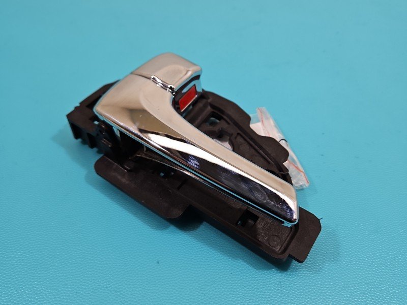 Klamka wewnętrzna tył lewa Hyundai Ix35 09-13 82613-2S000