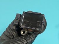 Cewka zapłonowa Volvo XC90 I 02- 2.5 T 0221604001