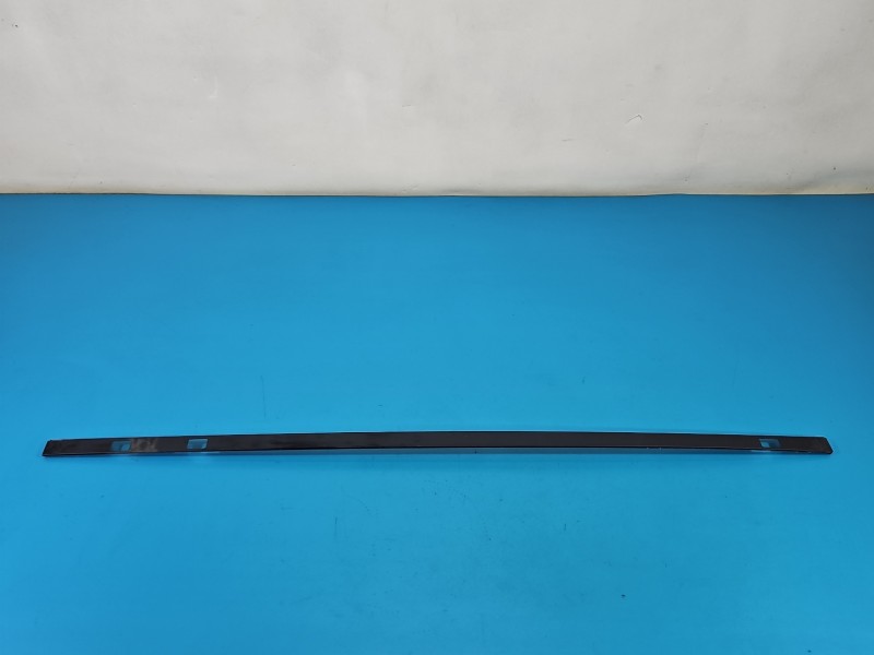 Listwa dachowa lewa dachu kia Stonic 17-20