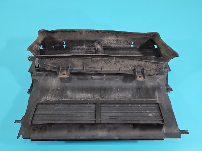 KIEROWNICA Wlot powietrza Ford Focus Mk3 2.0 tdci (TYDA)