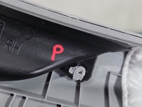 Osłona ZAŚLEPKA PLASTIK słupka prawego Hyundai Elantra VII 20- 85820-AA000