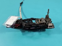 Klamka przód lewa zewnętrzna Vw Passat B6 3C0837885H