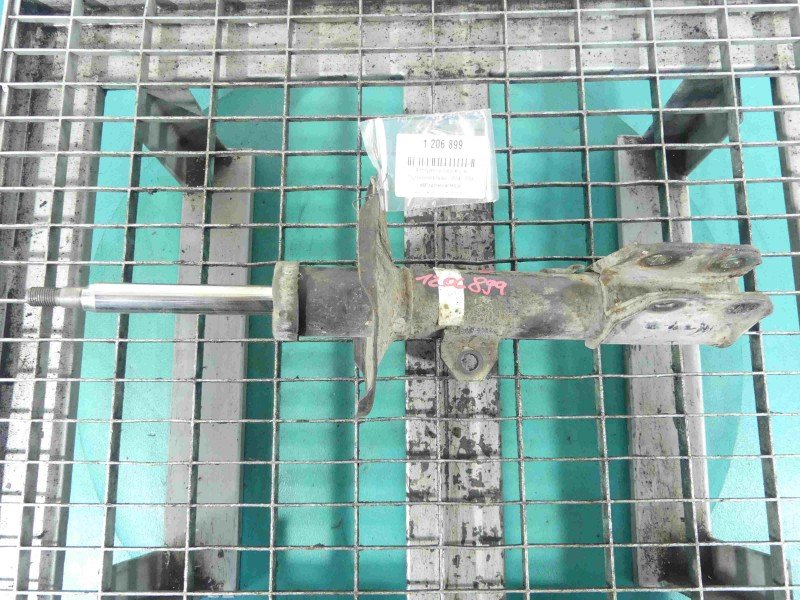 Amortyzator przód prawy przedni Toyota Corolla Verso II