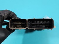 Komputer Sterownik silnika 0281011943 Opel Astra III H 1.7 cdti