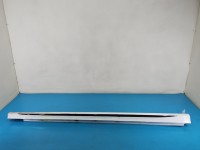 Listwa progowa prawa PRÓG NAKŁADKA Mercedes W177 A1776901601 1