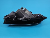 Halogen prawy Skoda Octavia IV 5E3941700, 8119342