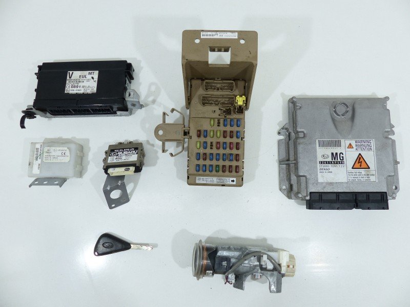 Komputer Sterownik silnika Subaru Legacy outback III 2.0 kat