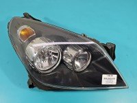 Reflektor prawy lampa przód Opel Astra III H EUROPA