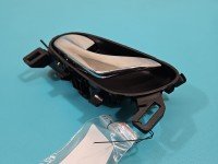 Klamka wewnętrzna przód lewa Nissan Qashqai II J11 13-21 80671-4EA0A