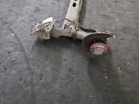 Tylna belka oś tył Seat Arona 1.0 TSI