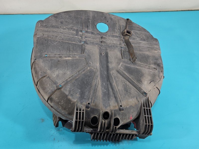 Mocowanie koła zapasowego uchwyt 748506, 3428665, 3402101 Bmw X3 e83