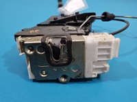 Zamek przód prawy 1697202835 Mercedes ML W164 EUROPA Mercedes, Europejska, 4pin. Uszkodzone zapięcie wtyczki