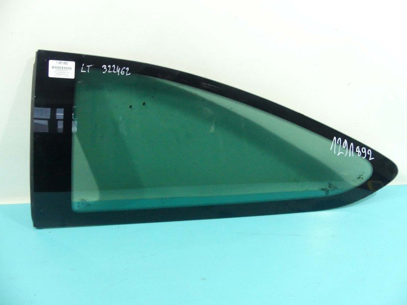Szyba karoseryjna tył lewa Ford Focus Mk2 HB
