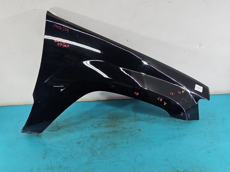 Błotnik przód prawy Jeep Grand cherokee III WK czarny