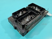 Skrzynka bezpieczników Opel Zafira B 743381, 13206754