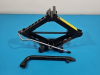 lewarek Podnośnik samochodowy trapezowy Volvo V50 S40 II