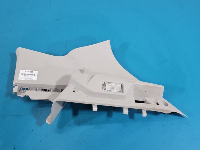 Osłona ZAŚLEPKA PLASTIK Renault Clio V 2019- 799117822R