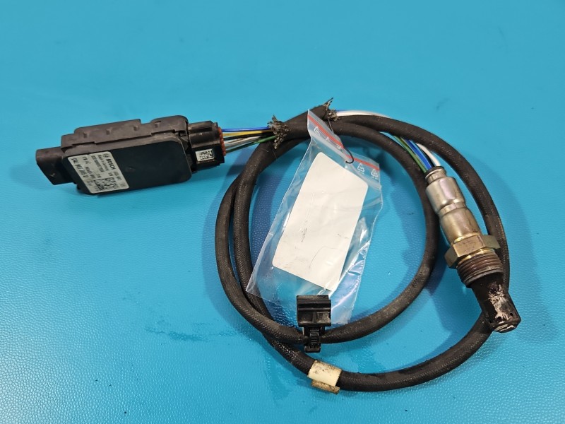 Sonda lambda 5 PIN Vw Touran II 2.0 tdi DFE 0281006557, 04L907805D