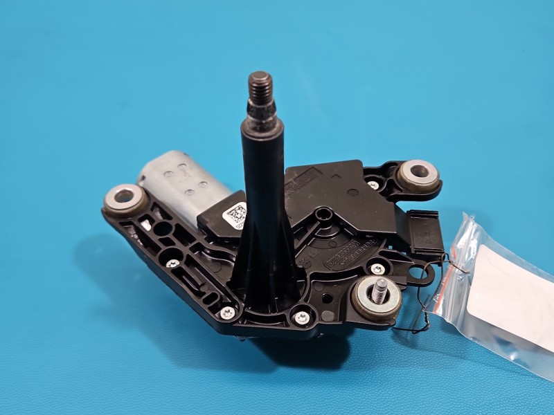 Silniczek Silnik wycieraczki tył MERCEDES W176 A1769066300 HB