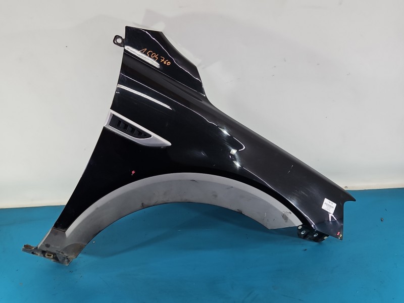 Błotnik przód prawy Chevrolet Captiva czarny GAR