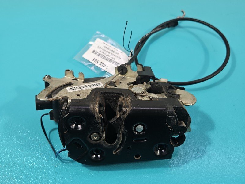 Zamek przód prawy 6397201735 Mercedes Vito W639 EUROPA Zamek przód prawy 6397201735 Mercedes Vito W639 EUROPA