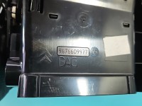 Kratka nawiewu środkowa Citroen DS4 11-15 9676609977 EUROPA