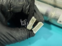 Siłownik klapy lewy teleskop Bmw f10 f11 7207015