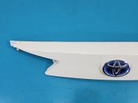 Blenda tył klapy Toyota Auris II 070