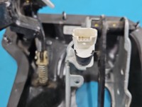 Pedał pedały Renault Trafic II hamulca sprzęgła