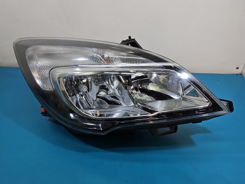Reflektor prawy lampa przód Opel Meriva B EUROPA 13372320