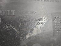 Tapicerka drzwi tył prawa boczek Renault Trafic III 909001140R