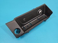 Gniazdo USB Audi A4 B9 8W1864131C
