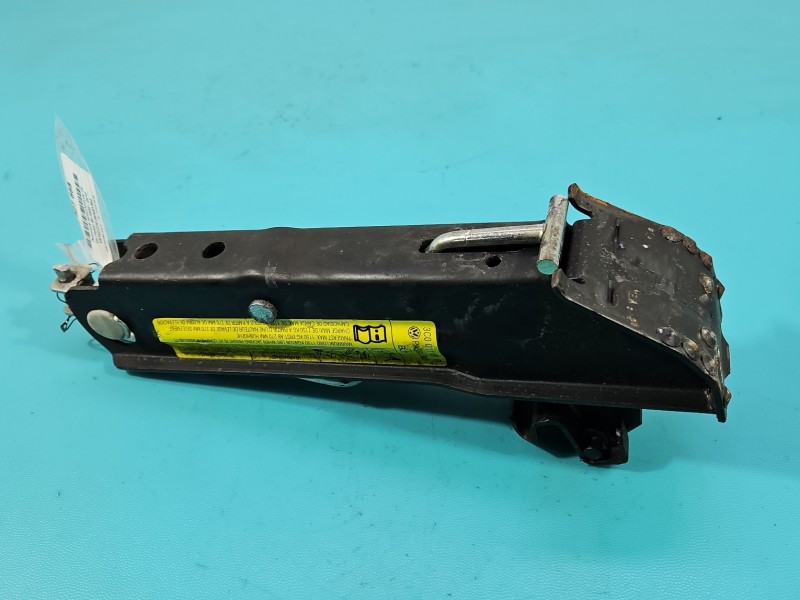 lewarek Podnośnik samochodowy trapezowy Vw Passat B6