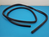 Uszczelka drzwi przód prawa Dodge Journey