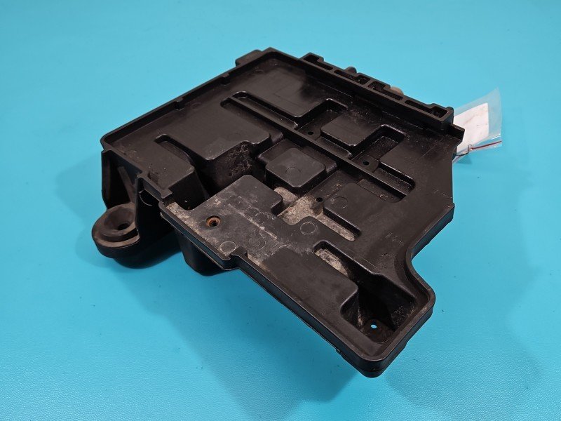 Obudowa akumulatora podstawa Hyundai Ix35 09-13 37150-2S000 2.0 16V Obudowa akumulatora podstawa Hyundai Ix35 09-13 37150-2S000 2.0 16V