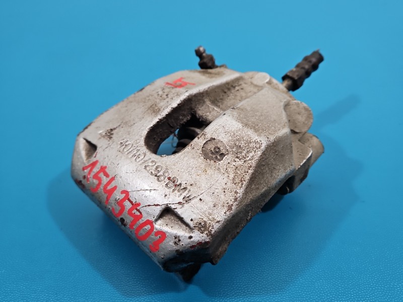 Zacisk tył lewy Bmw e39 2.0 R6 sedan