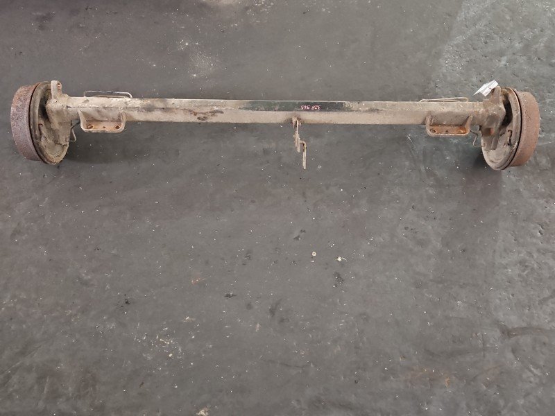 Tylna belka oś tył Fiat Ducato II 2.8 td Tylna belka oś tył Fiat Ducato II 2.8 td