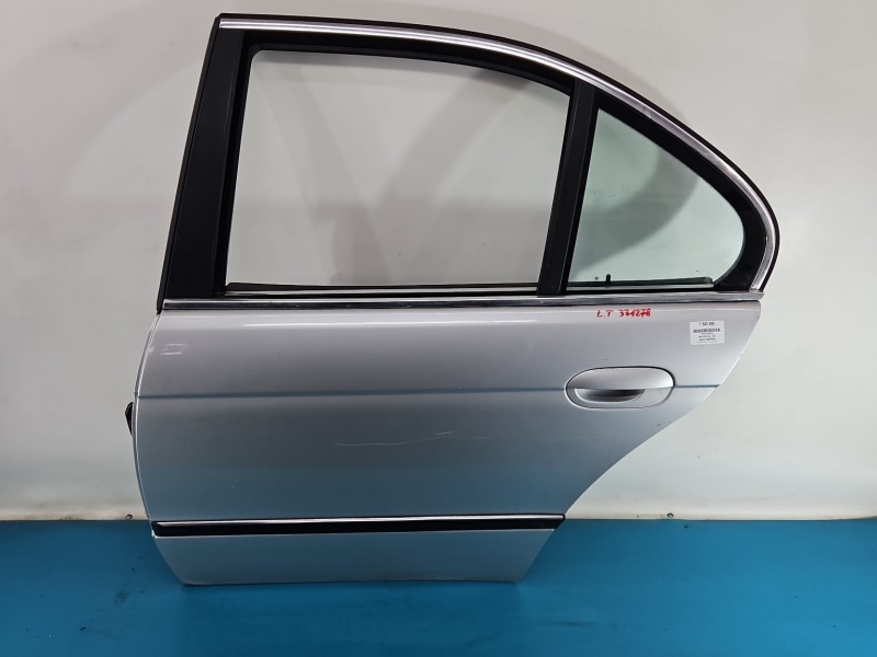 Drzwi tył lewe Bmw e39 sedan 4d TITANSILBER METALLIC (354)