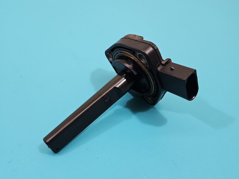 Czujnik poziomu oleju BMW X1 E84 6RR0086802 2.0d
