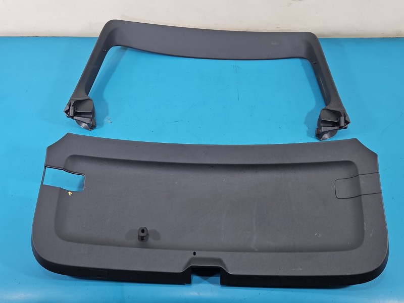 Tapicerka klapy tył boczek bagażnika tylnej Skoda Scala 2019- 657867605, 657867975B