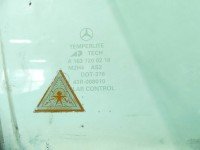 Szyba drzwi przód prawa Mercedes ML W163 HB