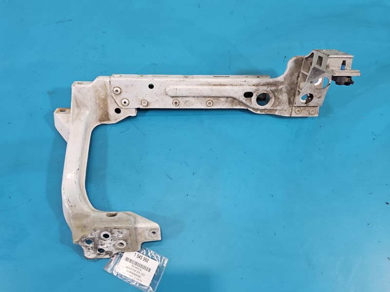 WZMOCNIENIE CZOŁOWE Pas przedni Jaguar XE X760 3210050