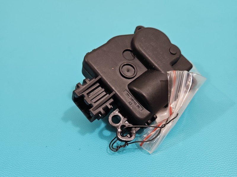 Silniczek nawiewu NAGRZEWNICY Ford Fusion USA 12-20 EUROPA